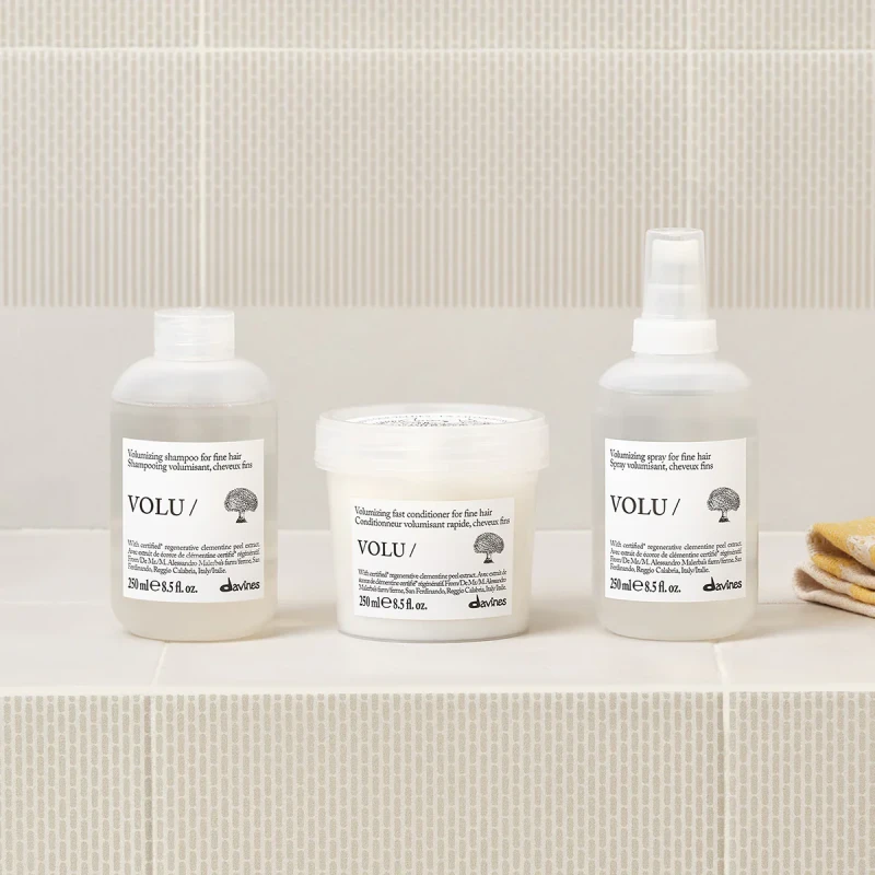 Zestaw Davines VOLU Shampoo 250 ml + VOLU Conditioner 250 ml + VOLU Hair Mist 250 ml