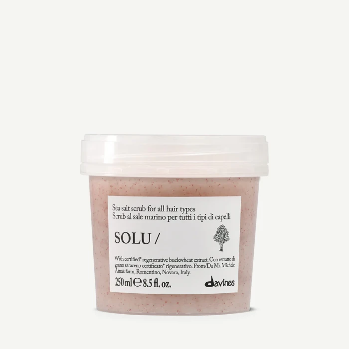 Davines NEW SOLU Sea Salt Scrub - oczyszczająca pasta do włosów oraz skóry głowy 250 ml